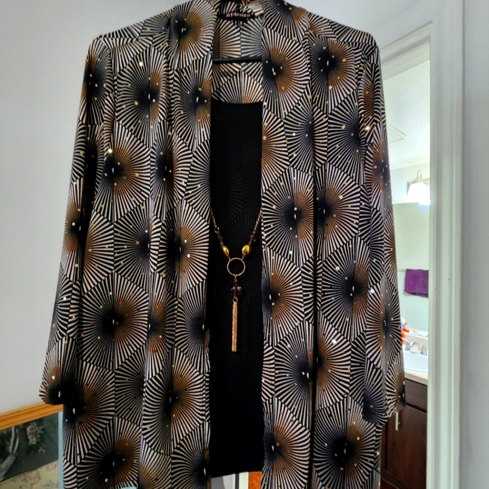 Silky shirt w/ necklace attached